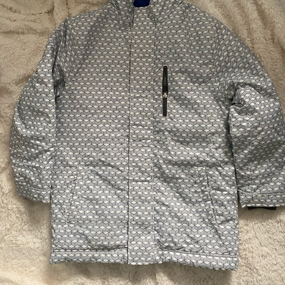 Boys puffer jacket size L